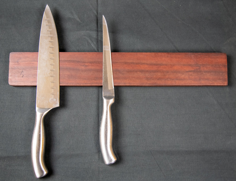 Magnetic Walnut Knife Board